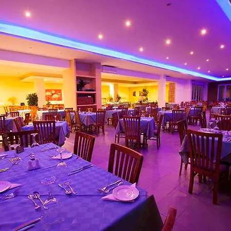 Theo Sunset Bay Otel 4*