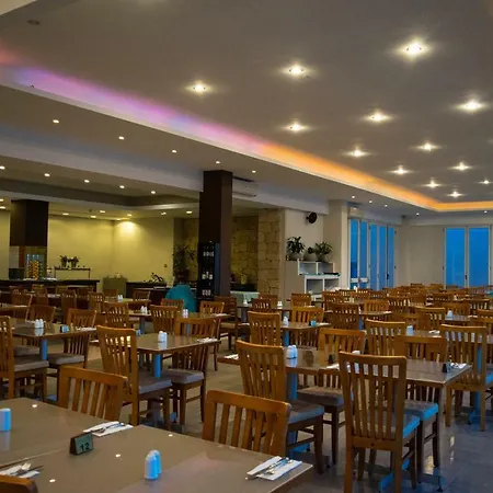 Hotel Theo Sunset Bay Kissonerga