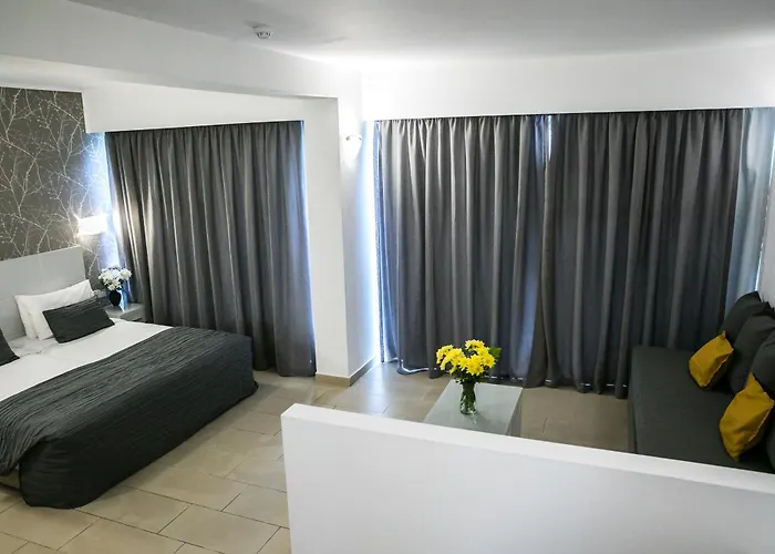 Hotel Theo Sunset Bay