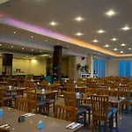 فندق Theo Sunset Bay كيسونيجرا