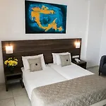 Theo Sunset Bay فندق كيسونيجرا
