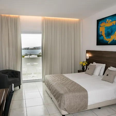 Theo Sunset Bay Hotel 4*