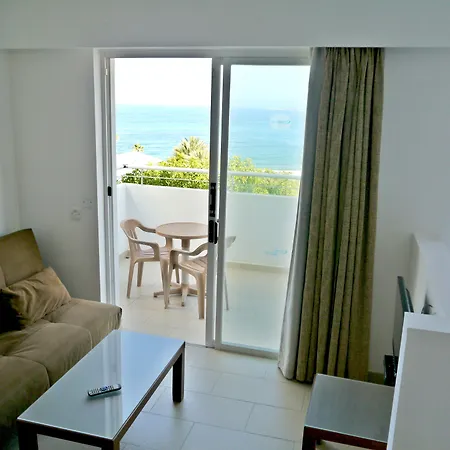 Ξενοδοχείο Theo Sunset Bay Κισσόνεργα