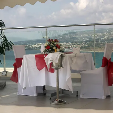 Theo Sunset Bay 4* Kissonerga