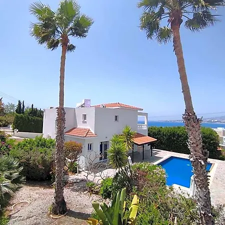 Theo Sunset Bay Hotel 4*