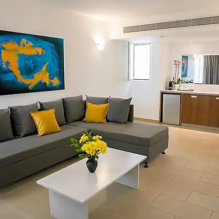Hotel Theo Sunset Bay