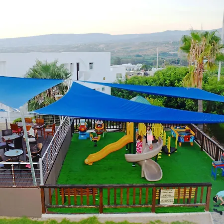 Theo Sunset Bay 4* كيسونيجرا