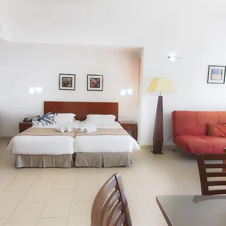 Theo Sunset Bay 4* Kissonerga