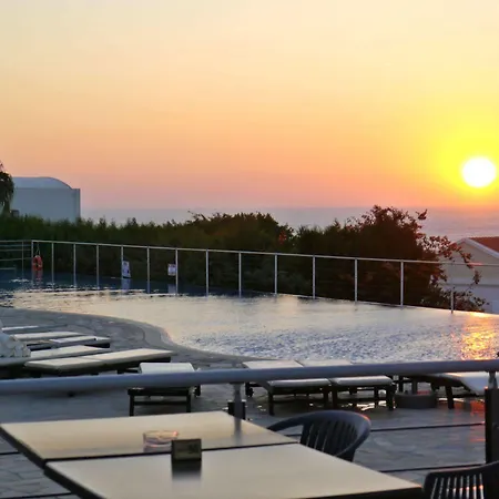 Hotel Theo Sunset Bay 4*