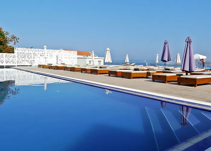 Theo Sunset Bay Ξενοδοχείο