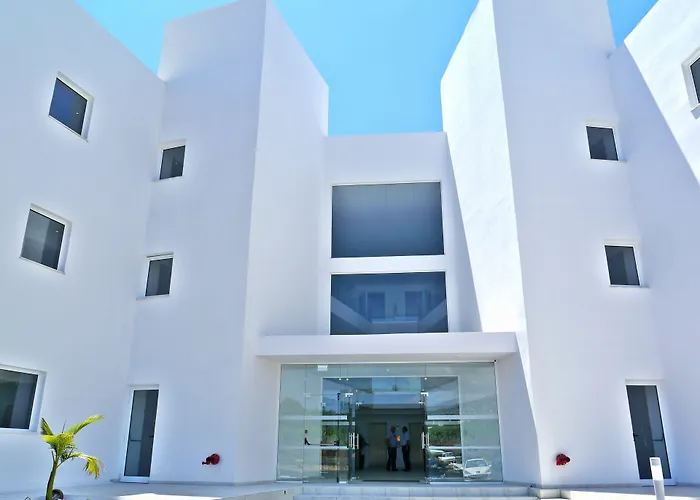 Theo Sunset Bay Κισσόνεργα