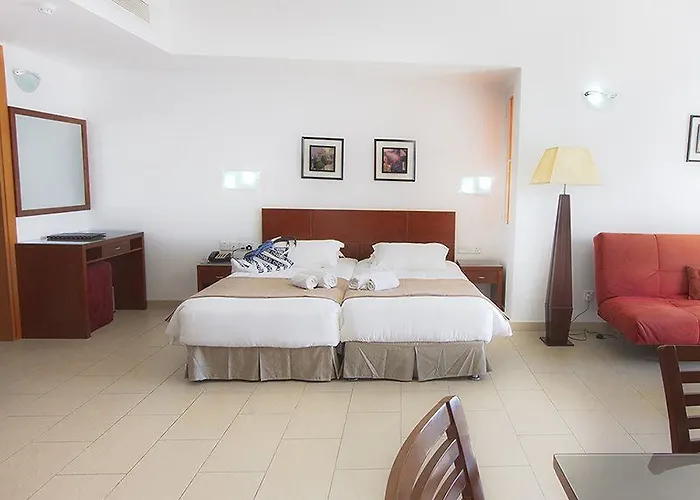 Hotel Theo Sunset Bay