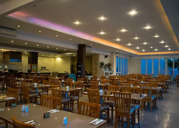 Hotel Theo Sunset Bay Kissonerga